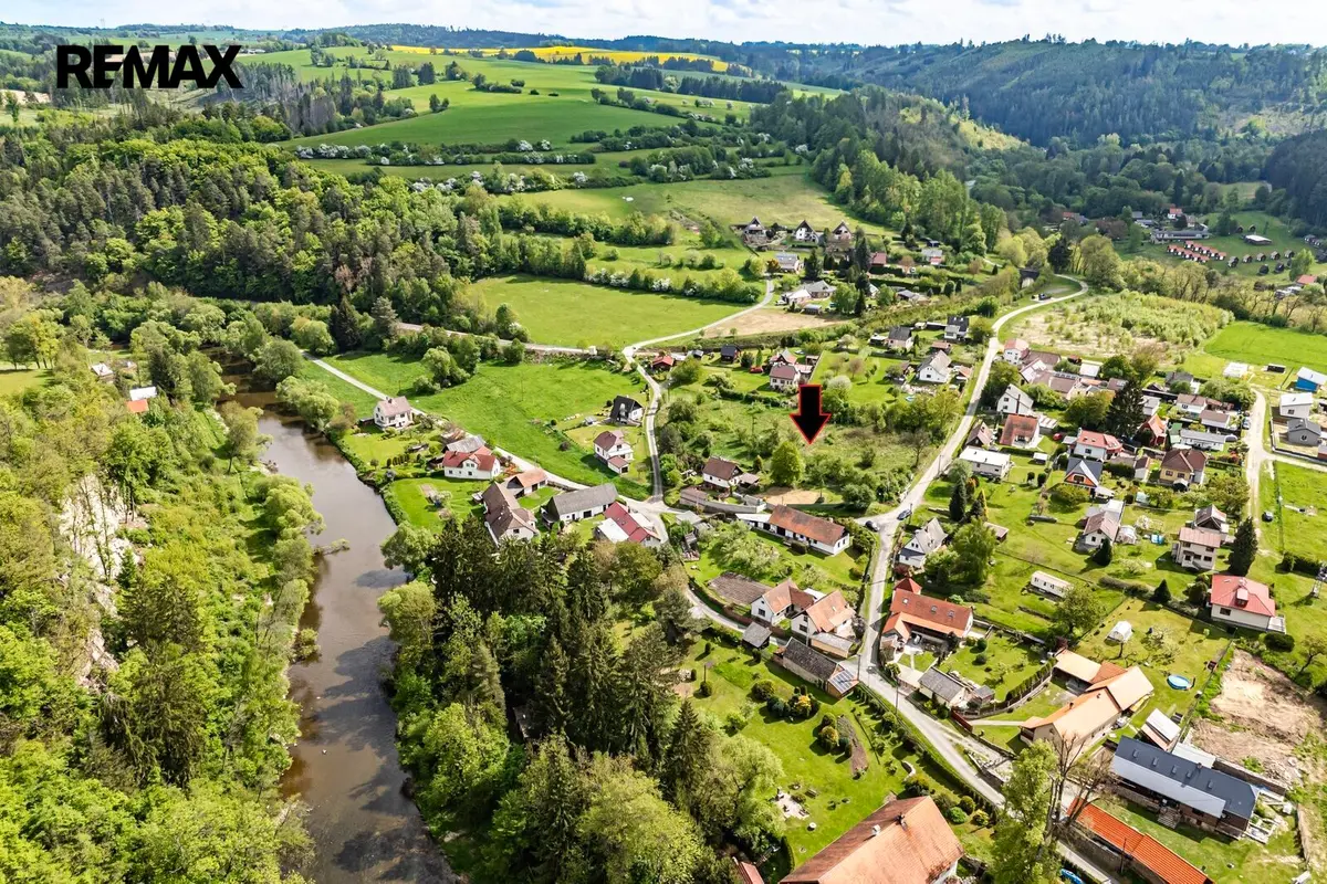 Prodej pozemku 800 m², Vlastějovice