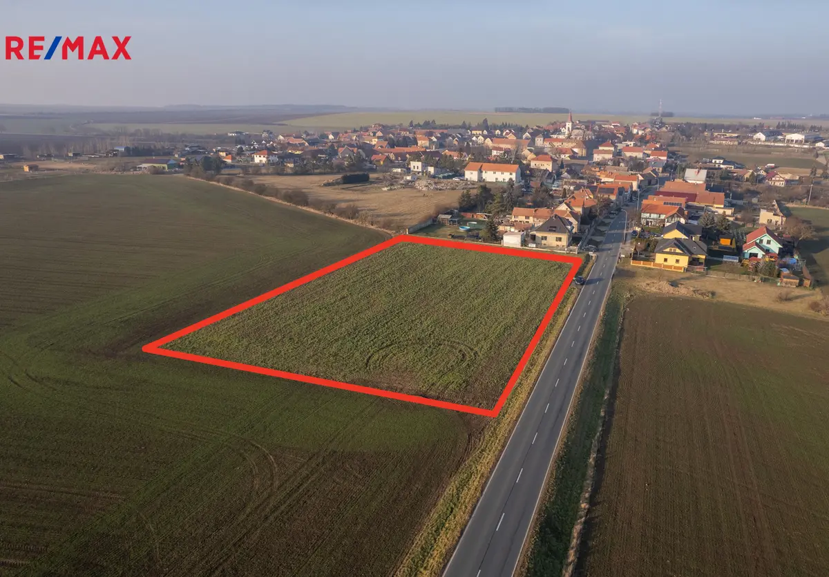 Prodej pozemku 6349 m², Račiněves · okres Litoměřice