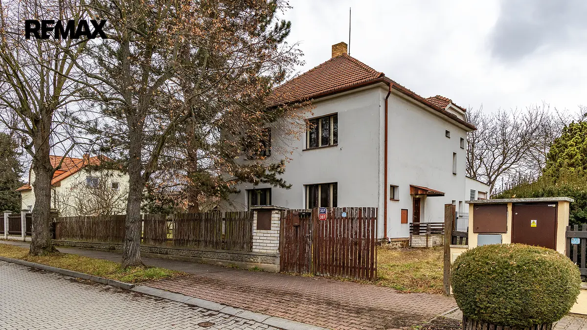 Prodej domu 235 m², Na Korunce · Běchovice