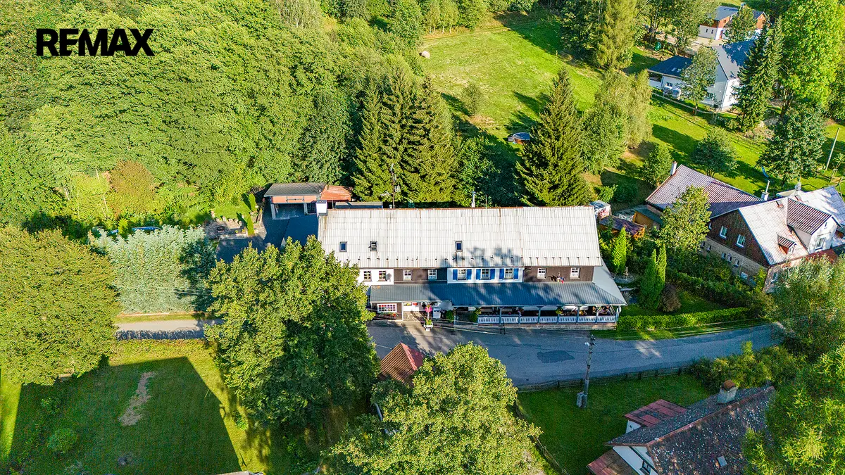 Prodej komerčního prostoru 750 m², Mařenice – část obce Dolní Světlá