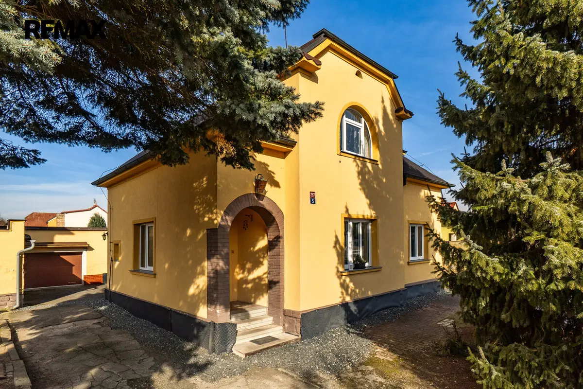 Prodej domu 163 m², Revoluční · Šestajovice u Prahy · Šestajovice