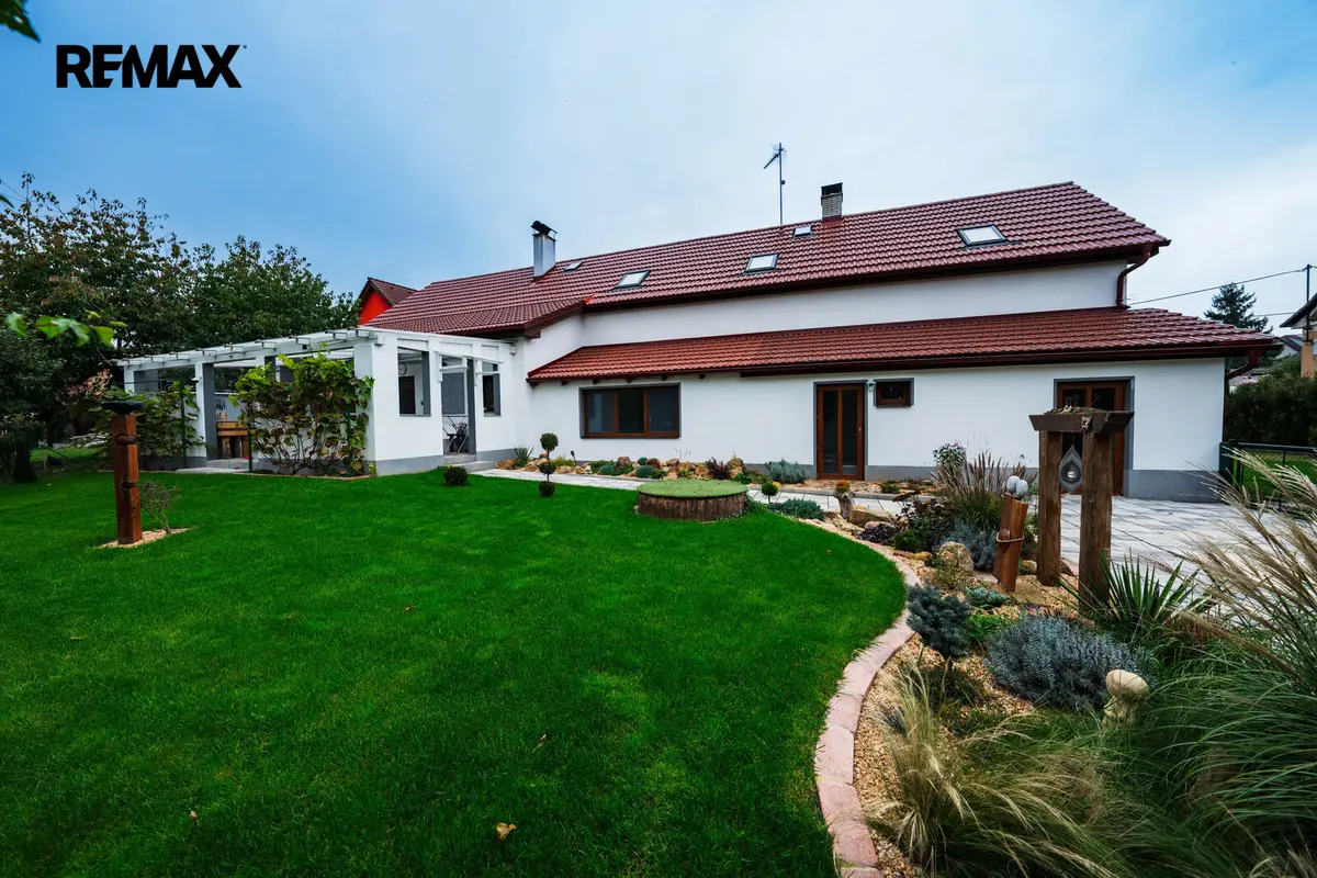 Prodej domu 440 m², Příšov · okres Plzeň-sever