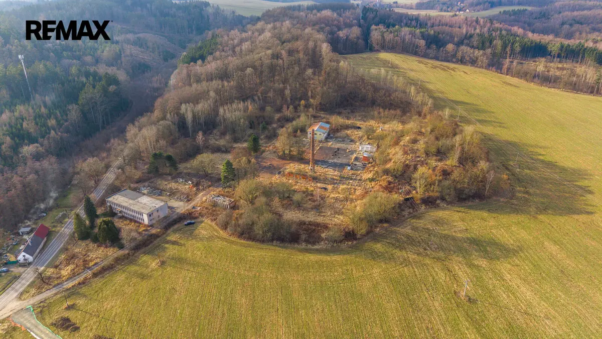 Prodej pozemku 29159 m², Zákupy · okres Česká Lípa
