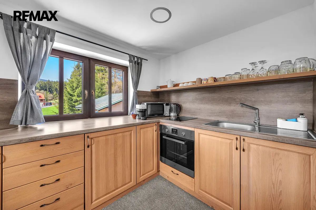 Prodej bytu 2+kk 43 m², Pec pod Sněžkou · okres Trutnov