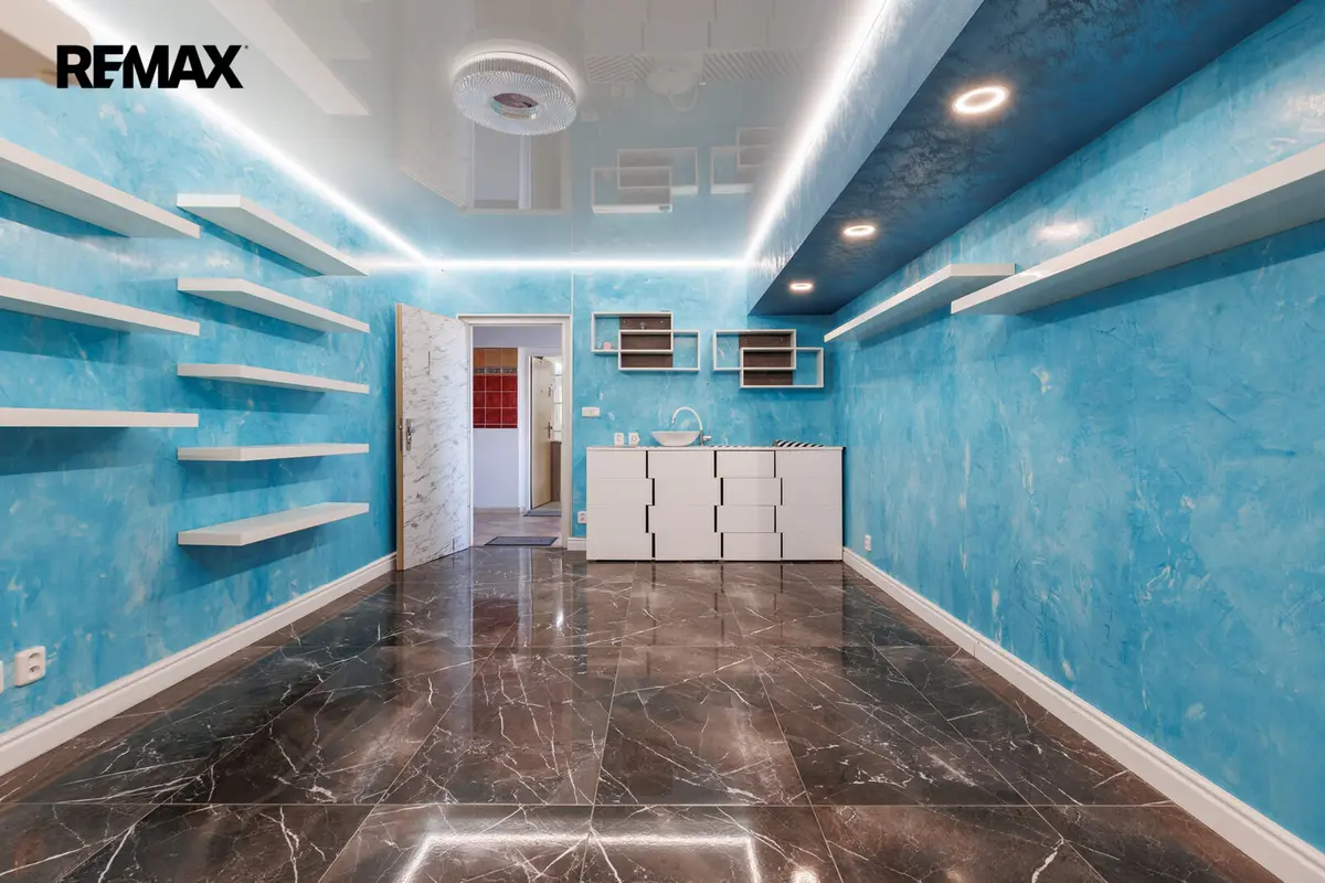 Prodej komerčního prostoru 72 m², Konečná · Rybáře · Karlovy Vary