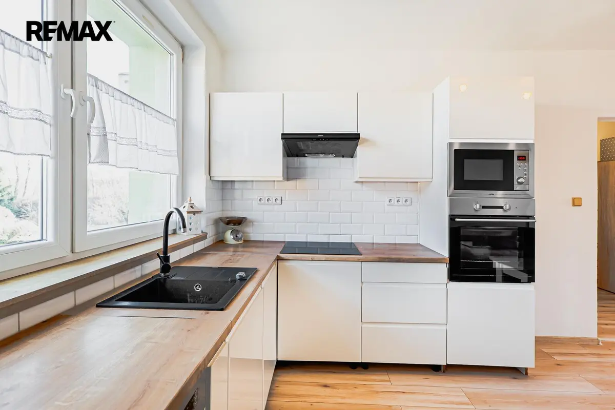 Prodej bytu 3+kk 58 m², Dolní Chvatliny · okres Kolín