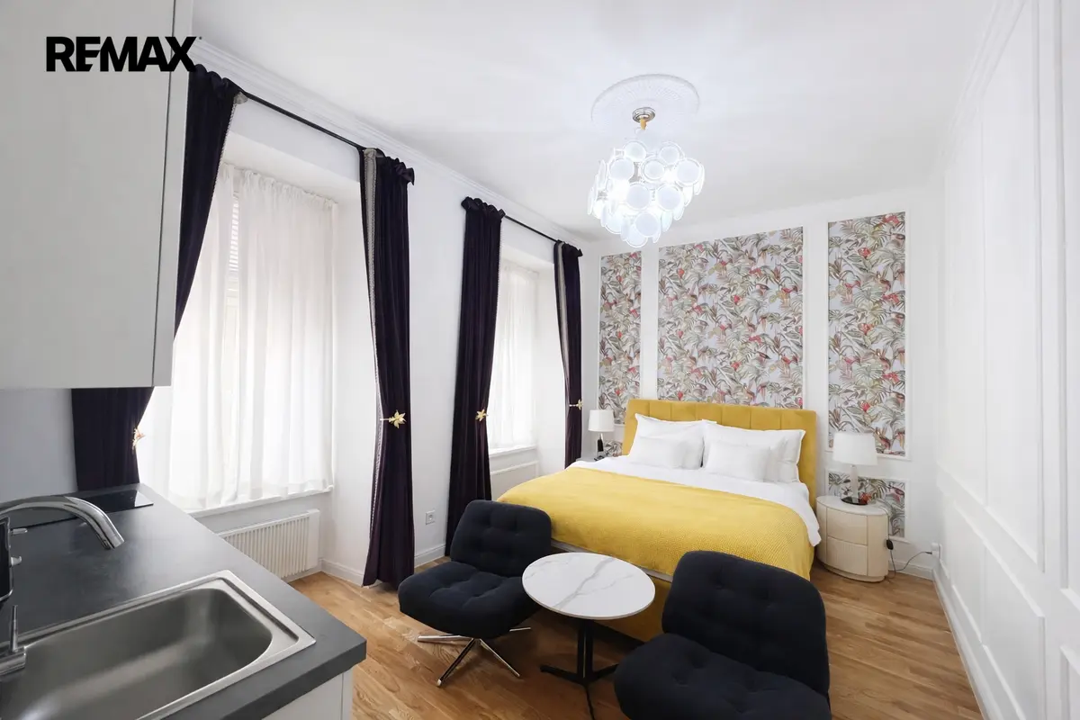 Prodej bytu 1+kk 23 m², Stárkova · Nové Město