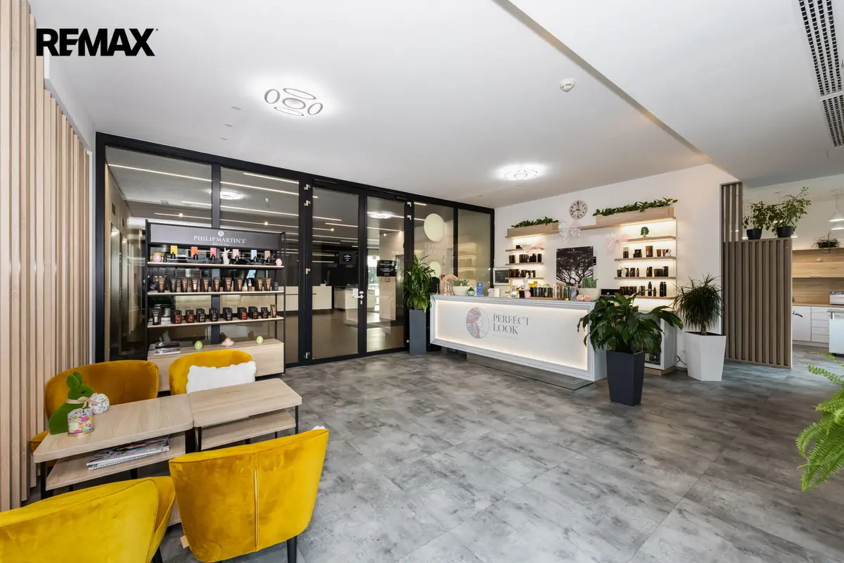 Pronájem komerčního prostoru 177 m², Voctářova · Libeň