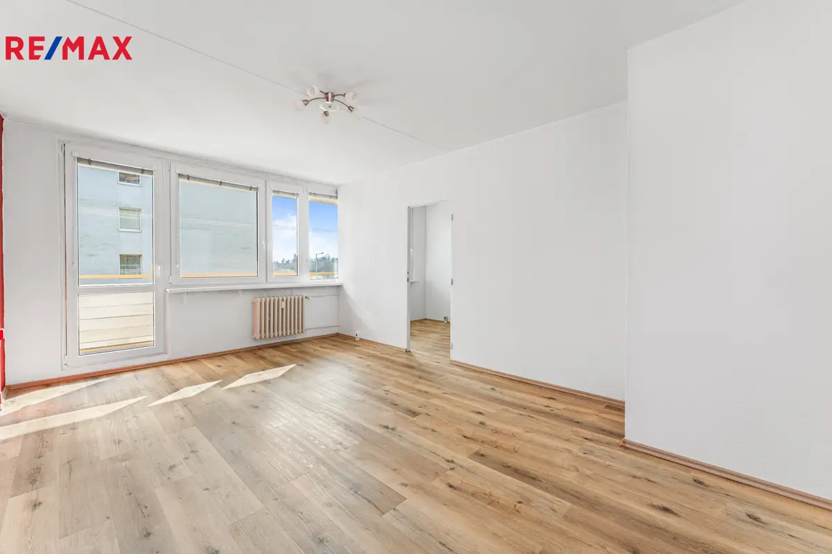 Prodej bytu 4+1 84 m², Na okruhu · Písnice