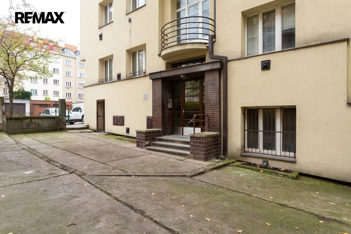 Pronájem bytu 2+kk 47 m², Petra Rezka · Nusle