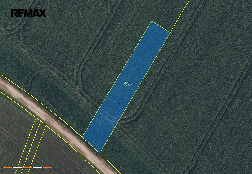 Prodej pozemku 387 m², Lužec nad Cidlinou · okres Hradec Králové