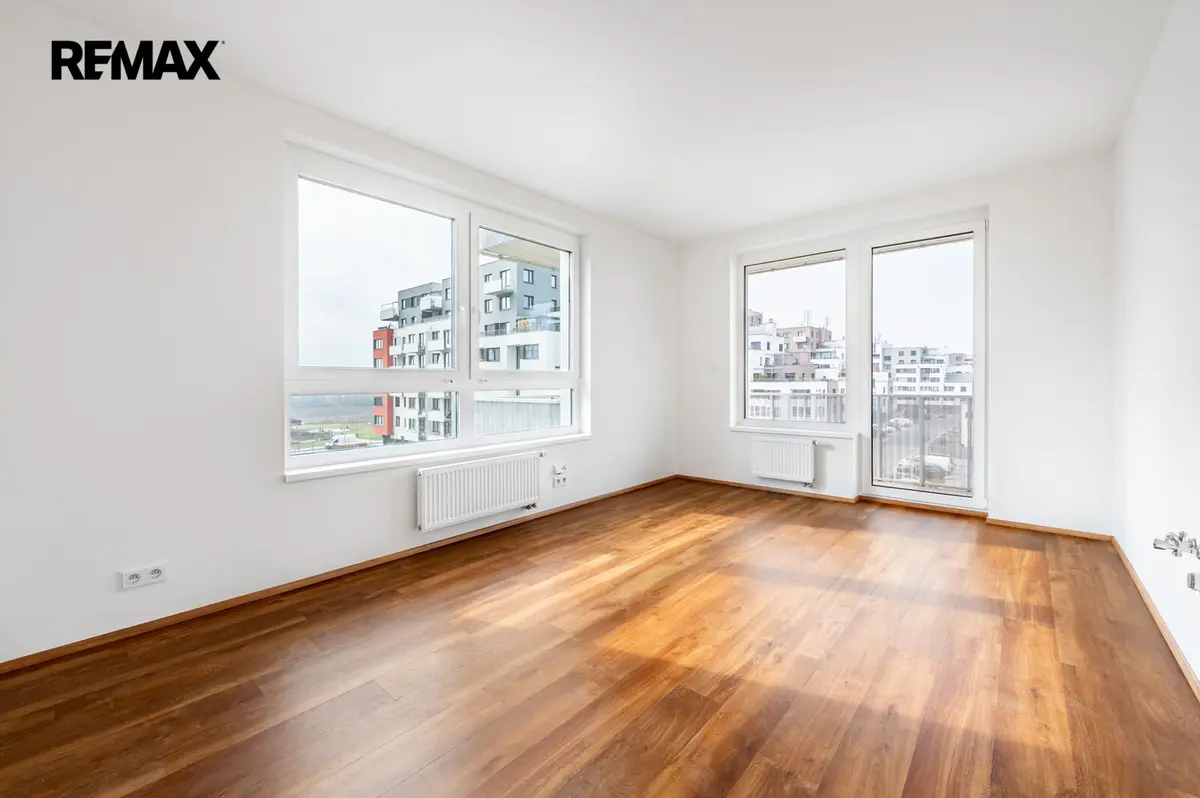 Prodej bytu 1+kk 34 m², Honzíkova · Dolní Měcholupy