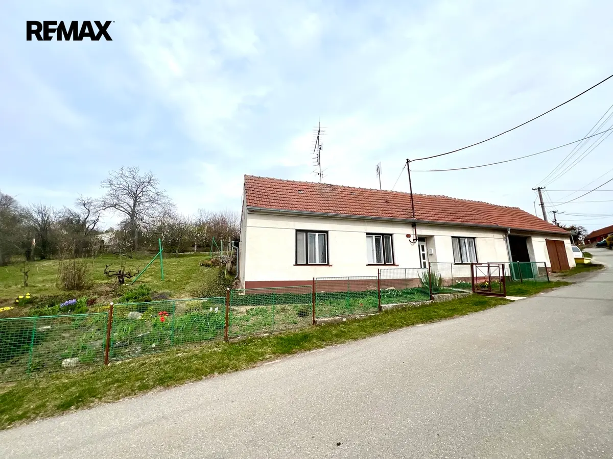 Prodej domu 85 m², Strážovice · okres Hodonín