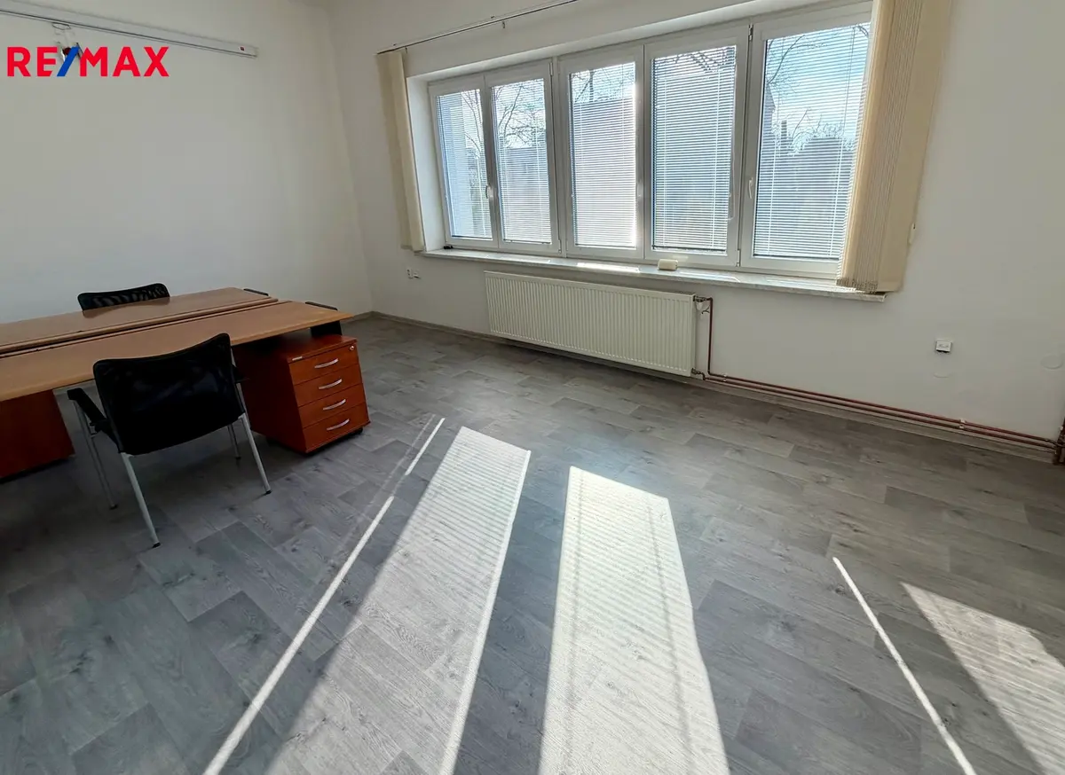 Pronájem komerčního prostoru 24 m², Stojanova · Uherské Hradiště