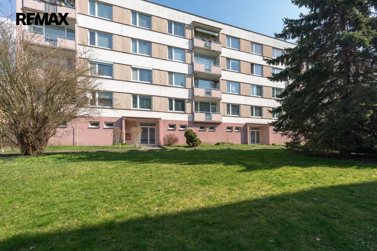 Prodej bytu 2+1 59 m², Přímá · Boletice nad Labem · Děčín