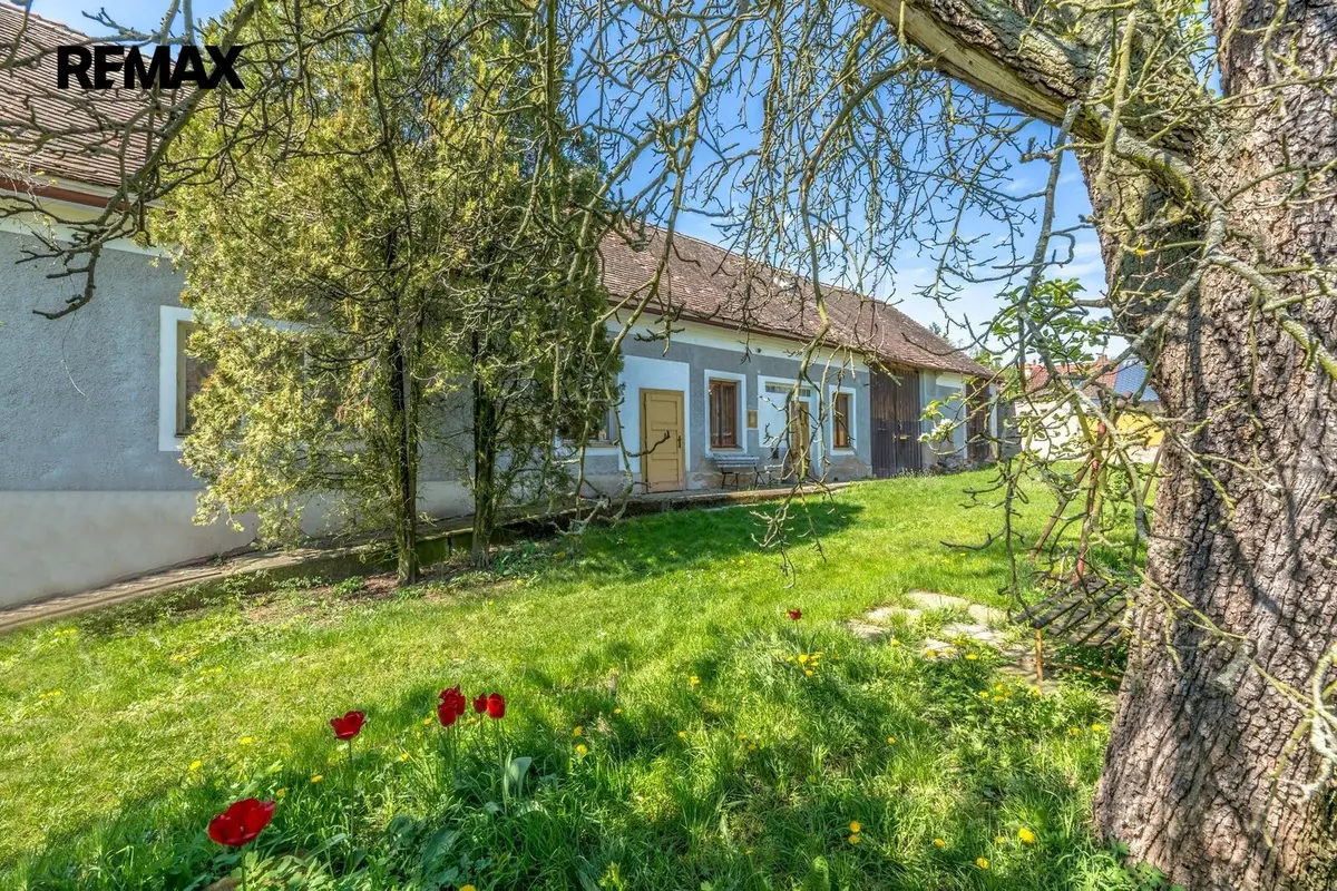 Prodej domu 180 m², Dobrovice – část obce Úherce