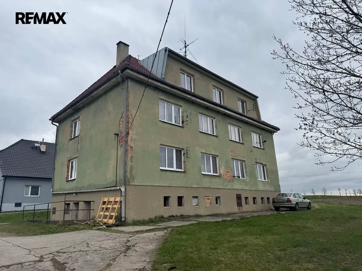 Prodej domu 357 m², Vrbičany · okres Litoměřice