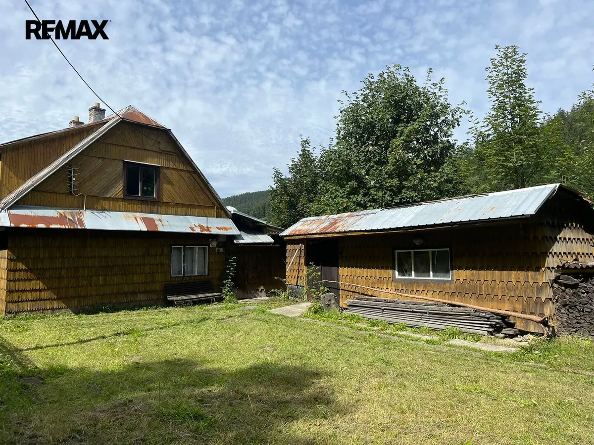 Prodej chaty / chalupy 745 m², Velké Karlovice · okres Vsetín