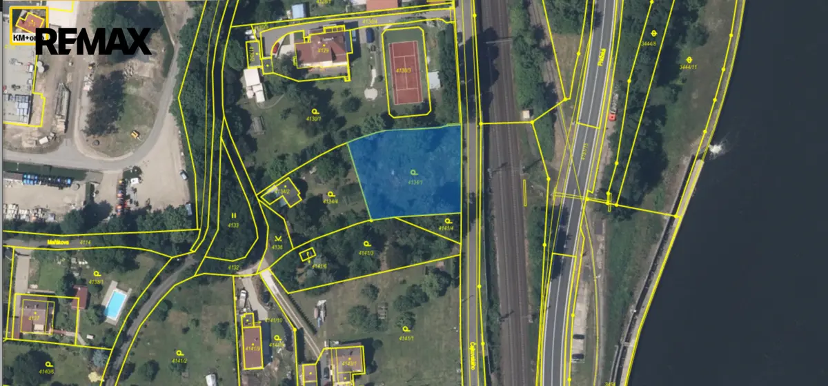 Prodej pozemku 1334 m², Klíše · Ústí nad Labem