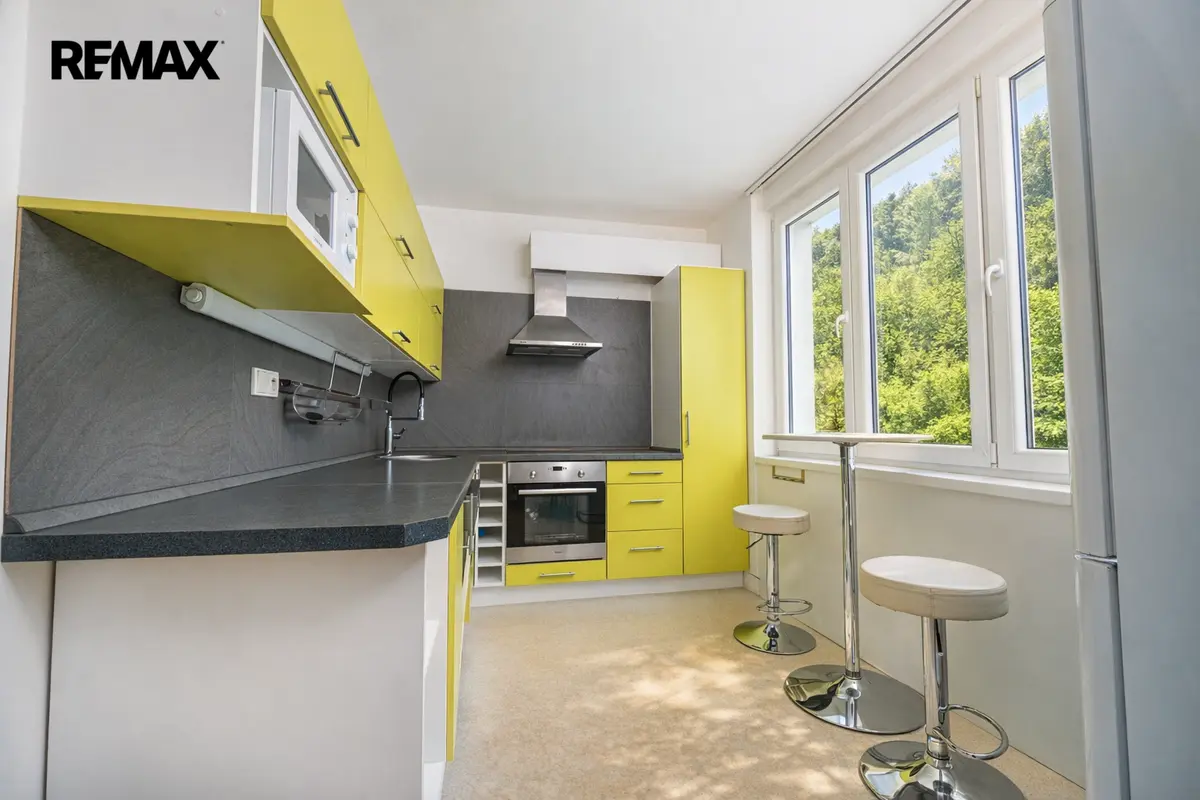 Prodej bytu 3+1 63 m², Hamerská · Březová