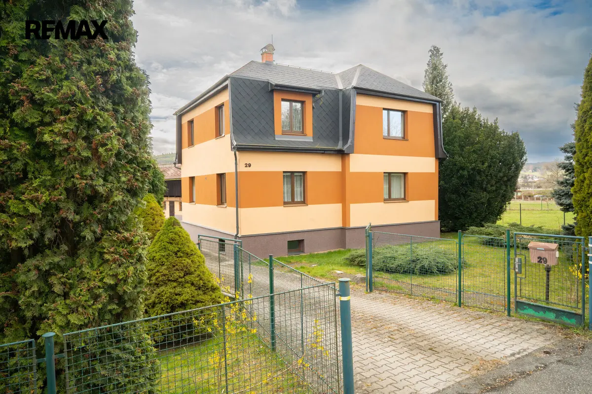 Prodej domu 177 m², Hnanice pod Troskami · Hrubá Skála