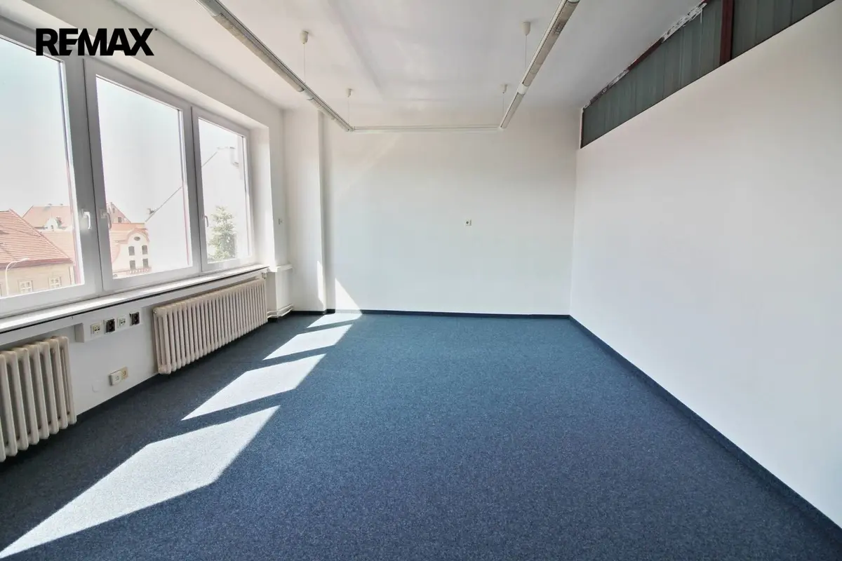 Pronájem komerčního prostoru 25 m², třída Obránců míru · Žatec