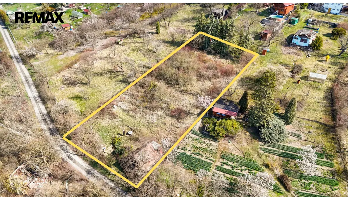 Prodej pozemku 1122 m², Křešice – část obce Křešice u Litoměřic