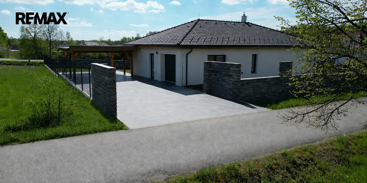 Prodej domu 105 m², U stadionu · Ševětín