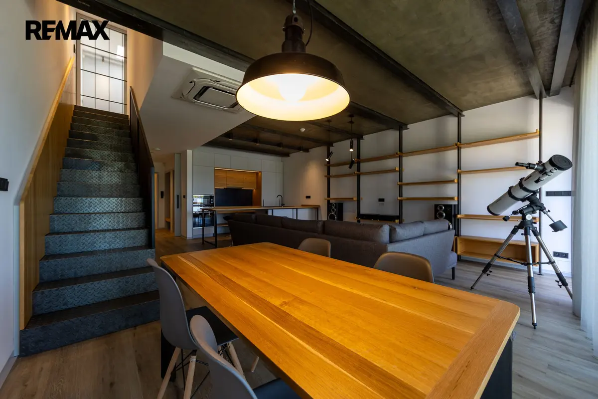 Prodej bytu 4+kk 115 m², Vysočany