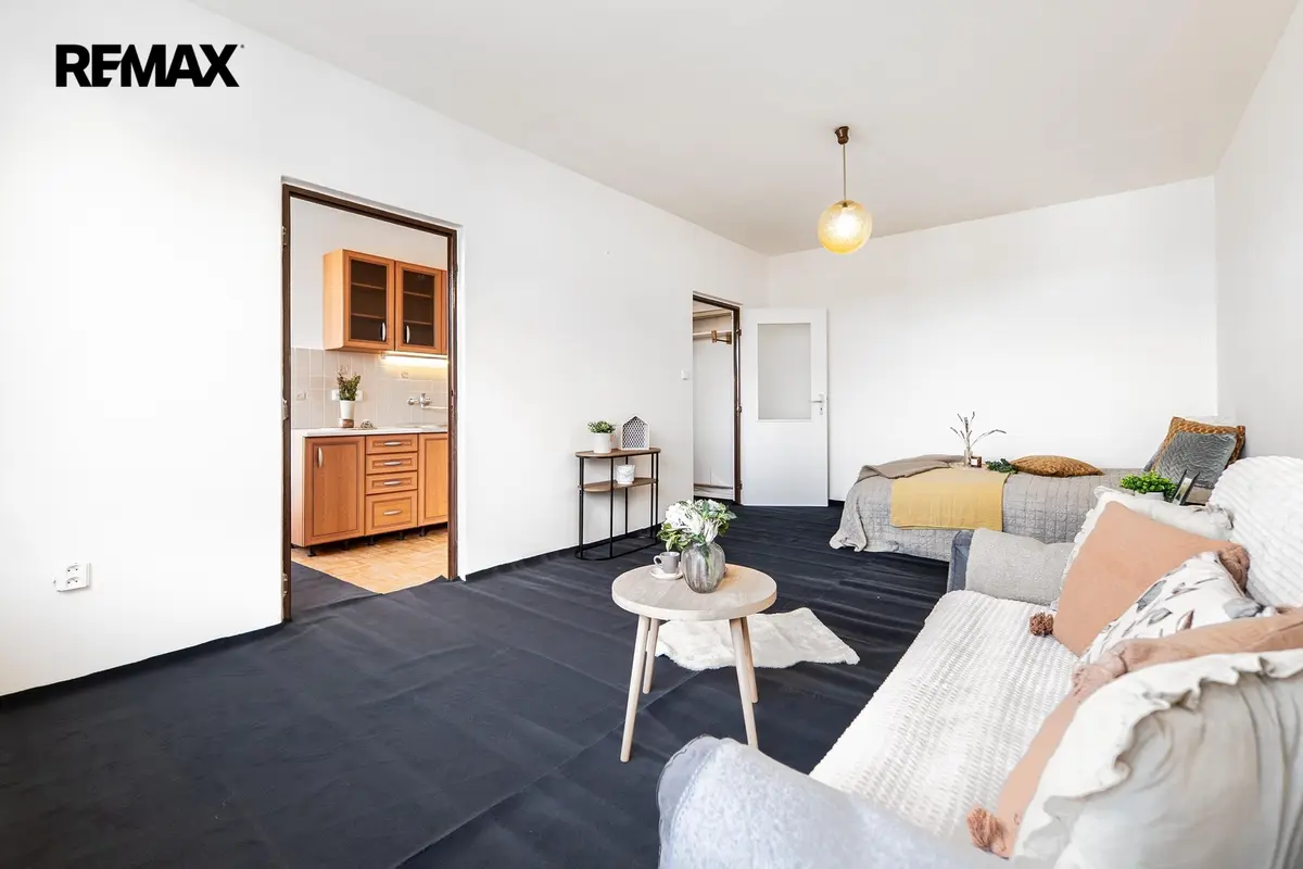 Prodej bytu 1+1 43 m², Na Bílé husi · Blatná