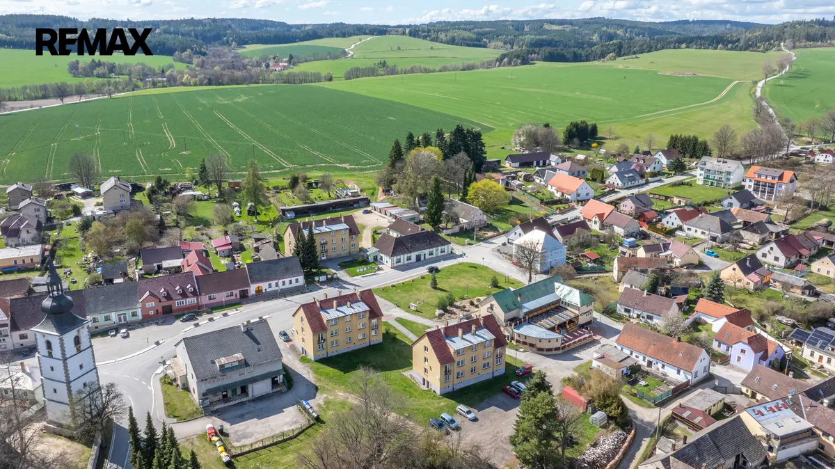 Prodej komerčního prostoru 576 m², Staré Město pod Landštejnem · okres Jindřichův Hradec