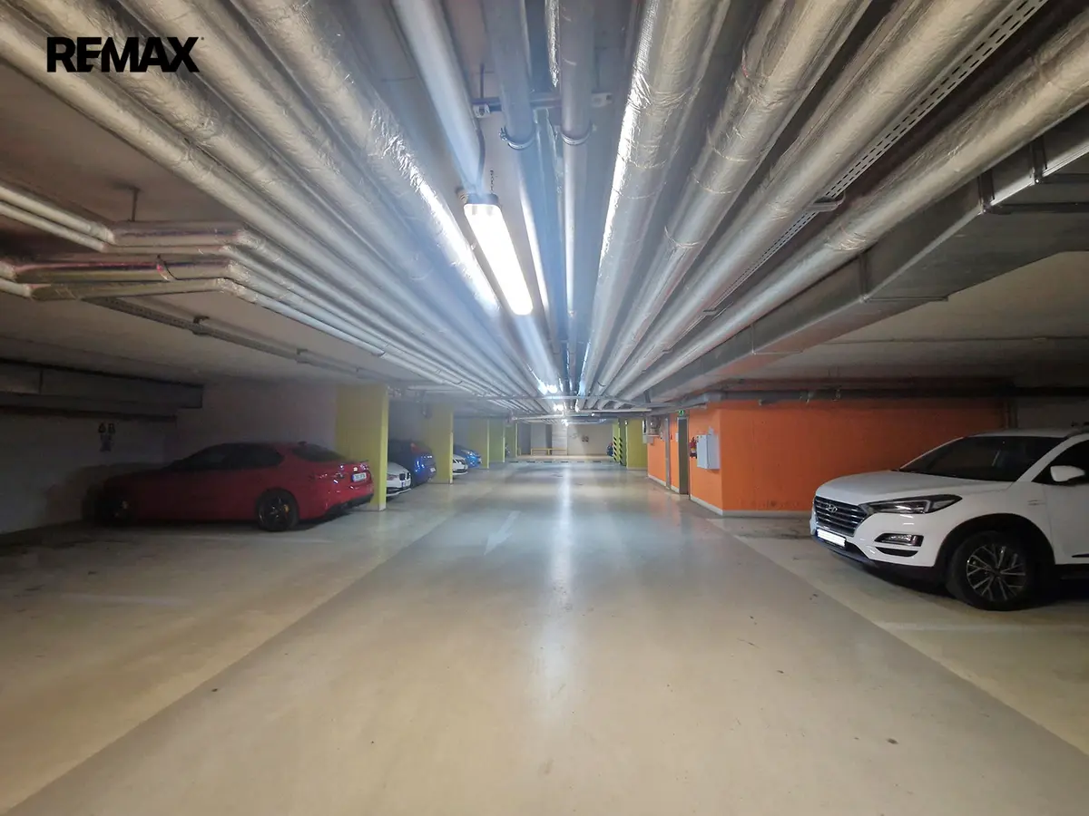 Pronájem garáže 13 m², Sluneční náměstí · Stodůlky