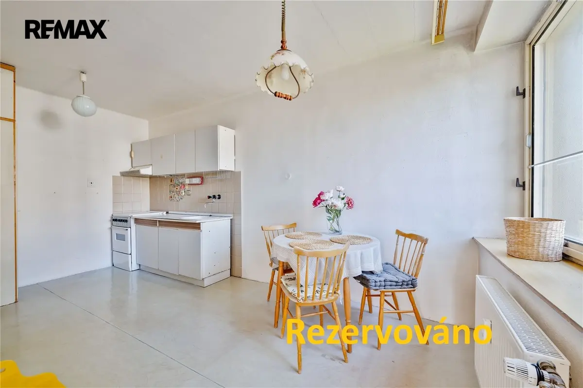 Prodej bytu 3+1 81 m², Husinecká · Tábor