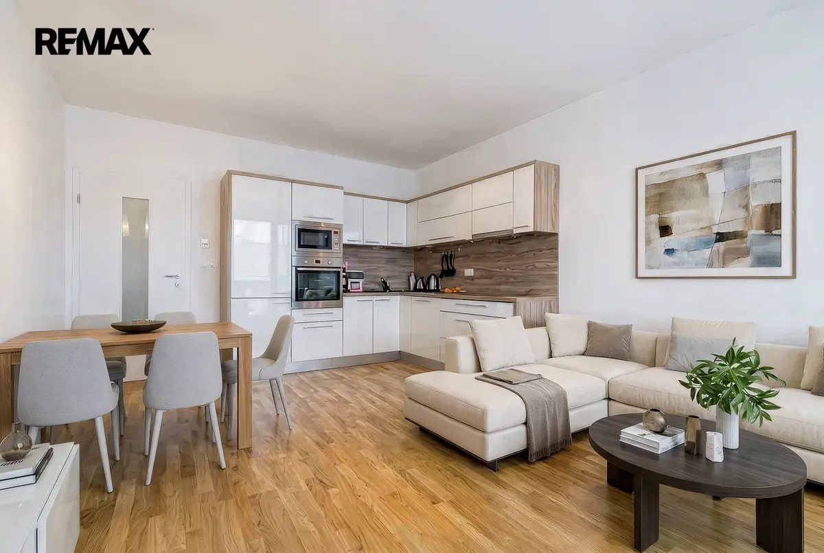 Prodej bytu 2+kk 59 m², Jantarová · Moravská Ostrava · Ostrava