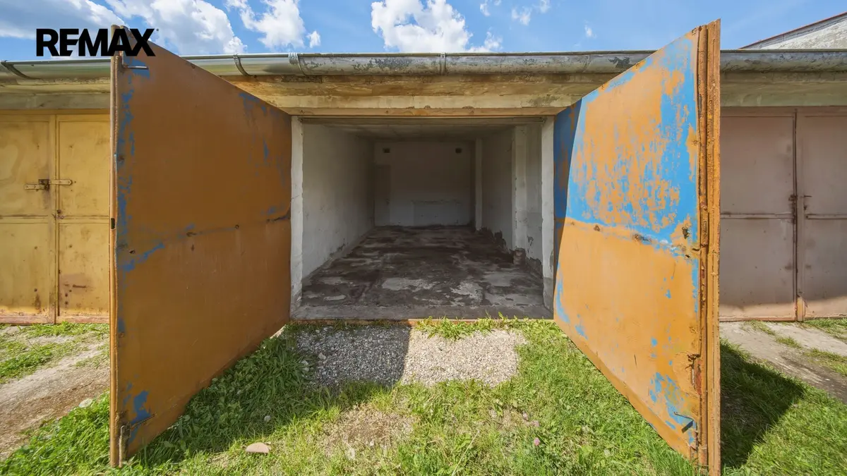 Prodej garáže 24 m², Česká Lípa · okres Česká Lípa