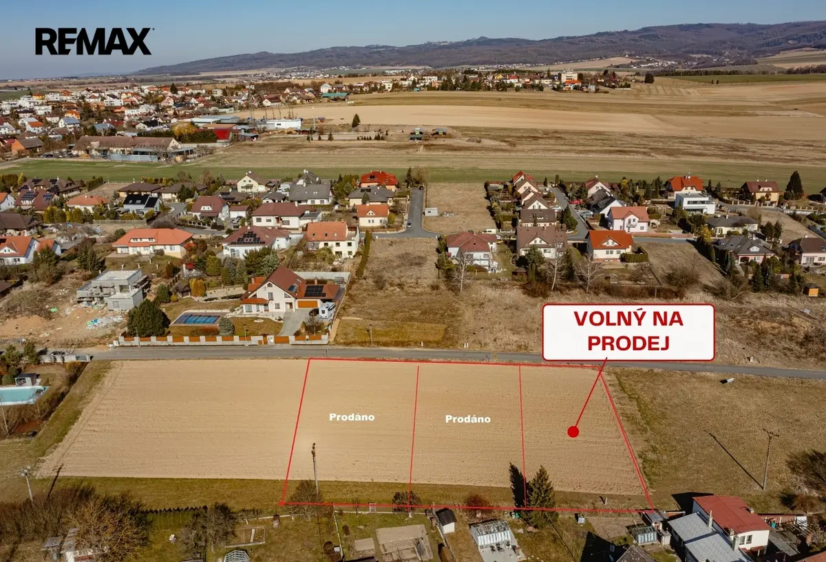 Prodej pozemku 975 m², Zlín – část obce Kostelec u Zlína