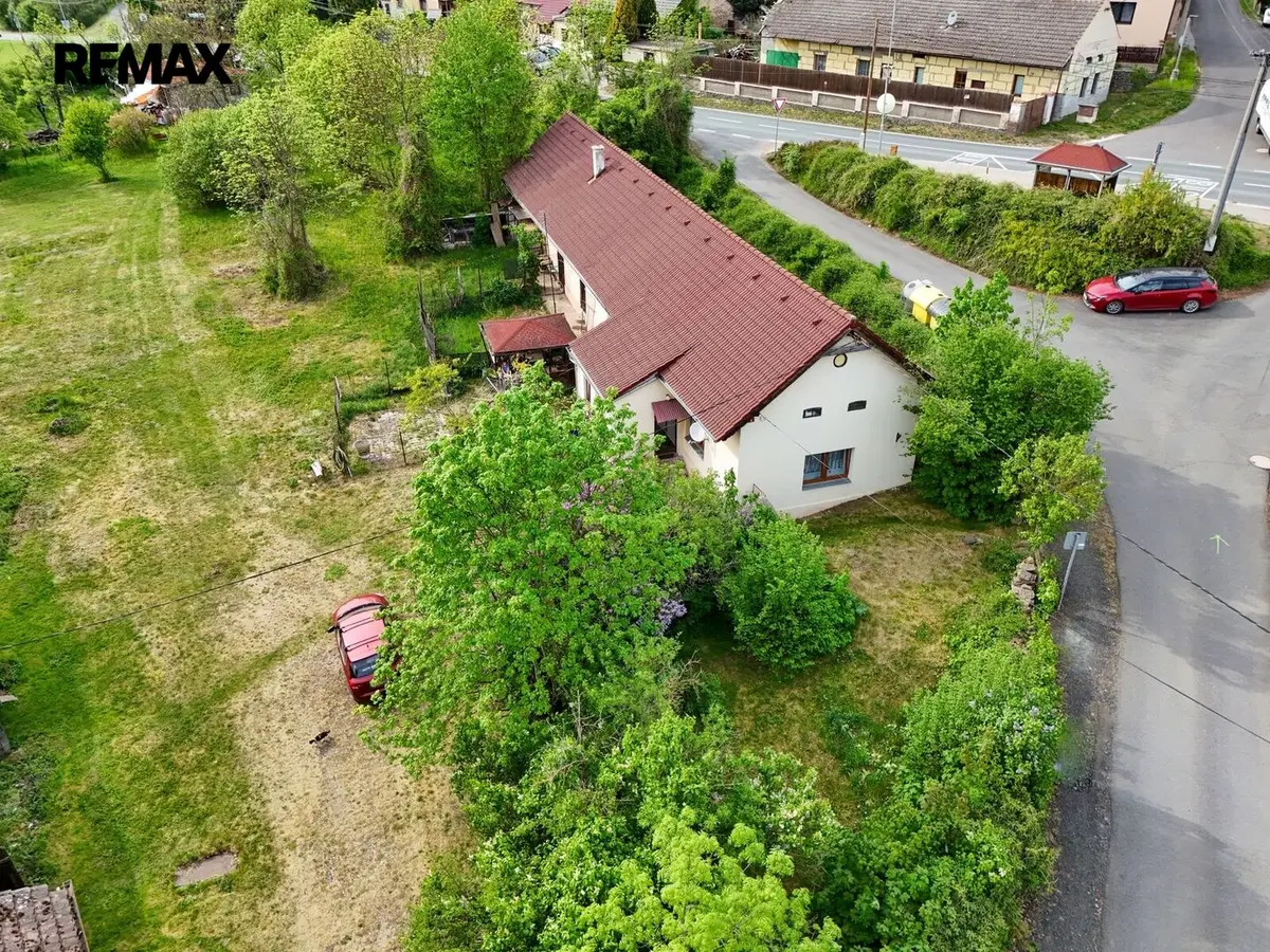 Prodej komerčního prostoru 236 m², Lžovice · Týnec nad Labem