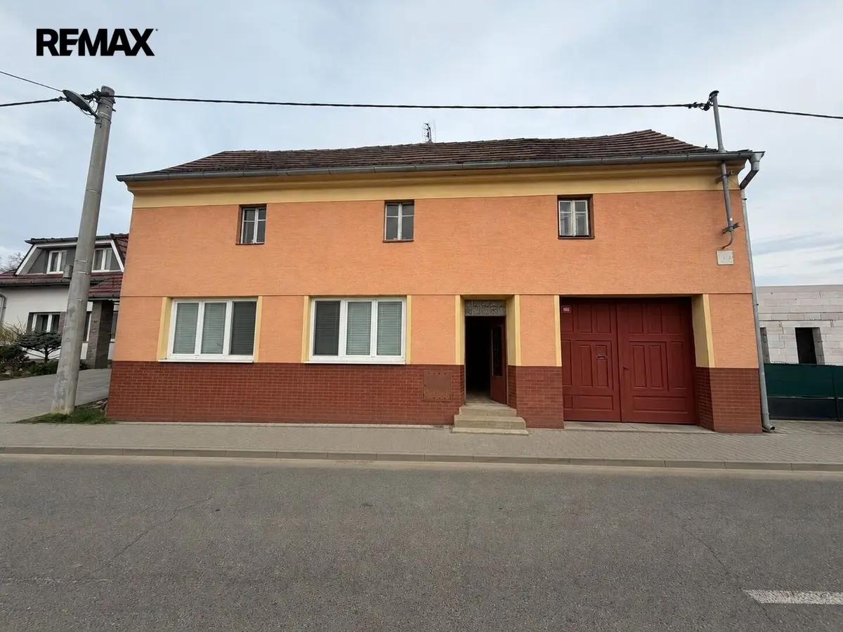Prodej domu 218 m², Sobůlky
