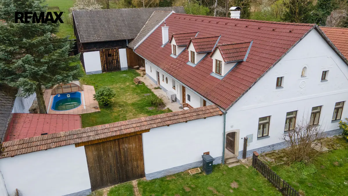 Prodej chaty / chalupy 522 m², Střížovice · okres Jindřichův Hradec