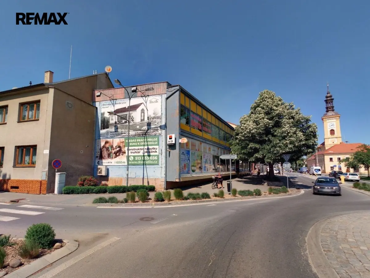 Pronájem komerčního prostoru 2928 m², Sušilovo náměstí · Rousínov u Vyškova · Rousínov
