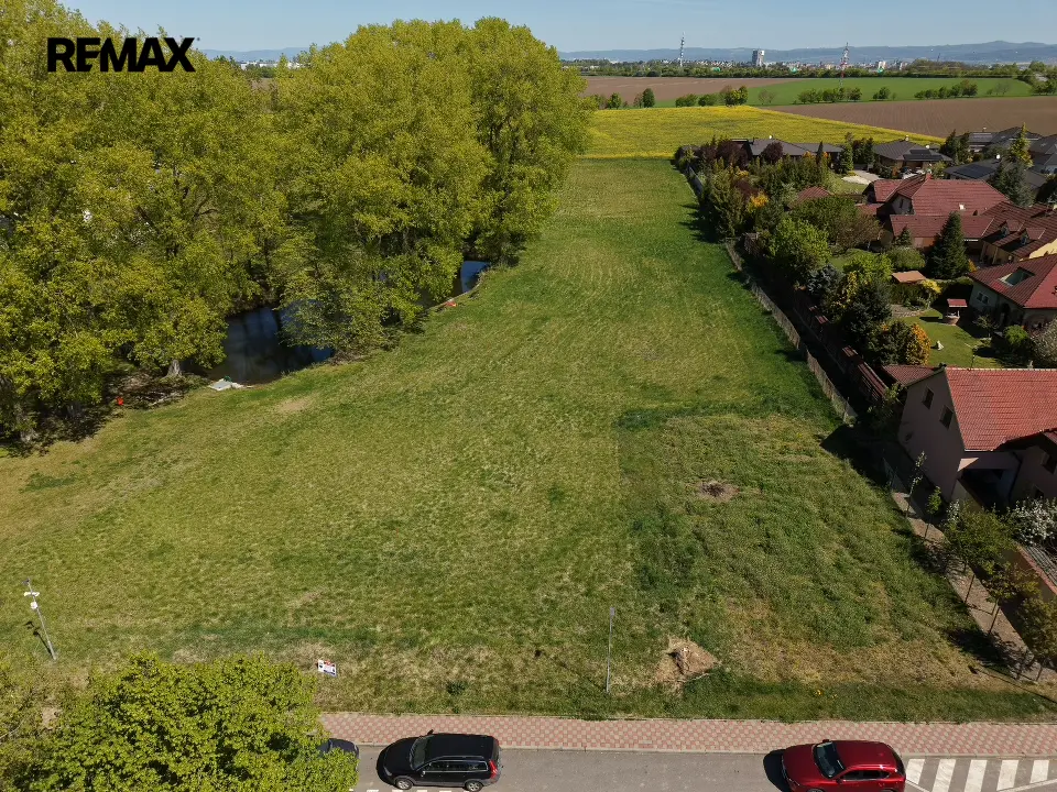Prodej pozemku 3553 m², Olomouc – část obce Nedvězí u Olomouce