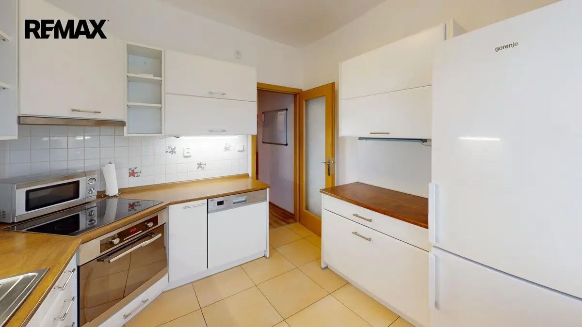 Prodej bytu 3+1 68 m², Havířovská · Letňany