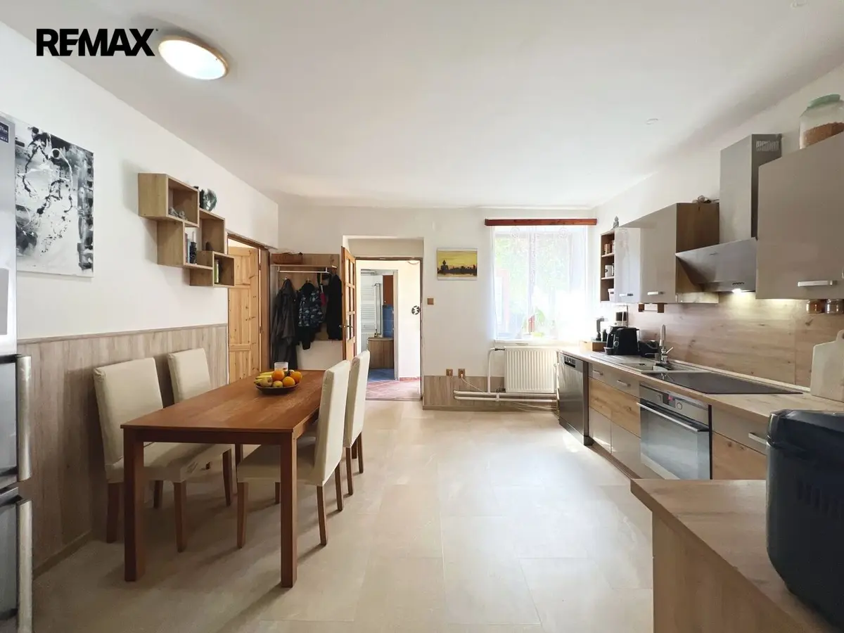 Prodej domu 168 m², Kozelská · Hostim · Beroun