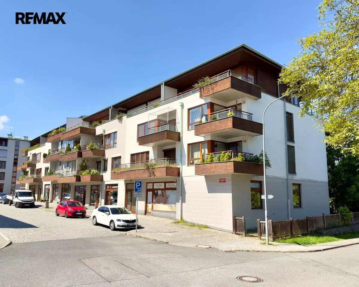 Prodej bytu 2+kk 69 m², U Náměstí · Dolní Břežany