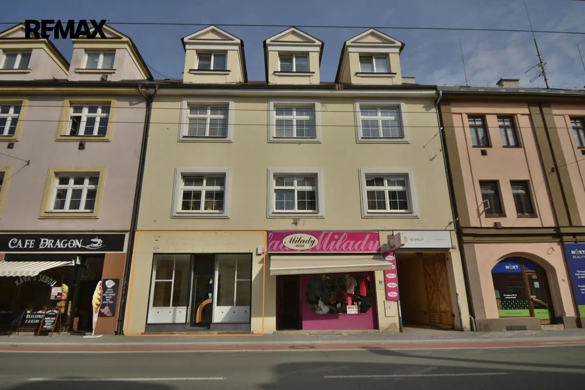Pronájem komerčního prostoru 58 m², S. K. Neumanna · Pražské Předměstí - sever · Hradec Králové