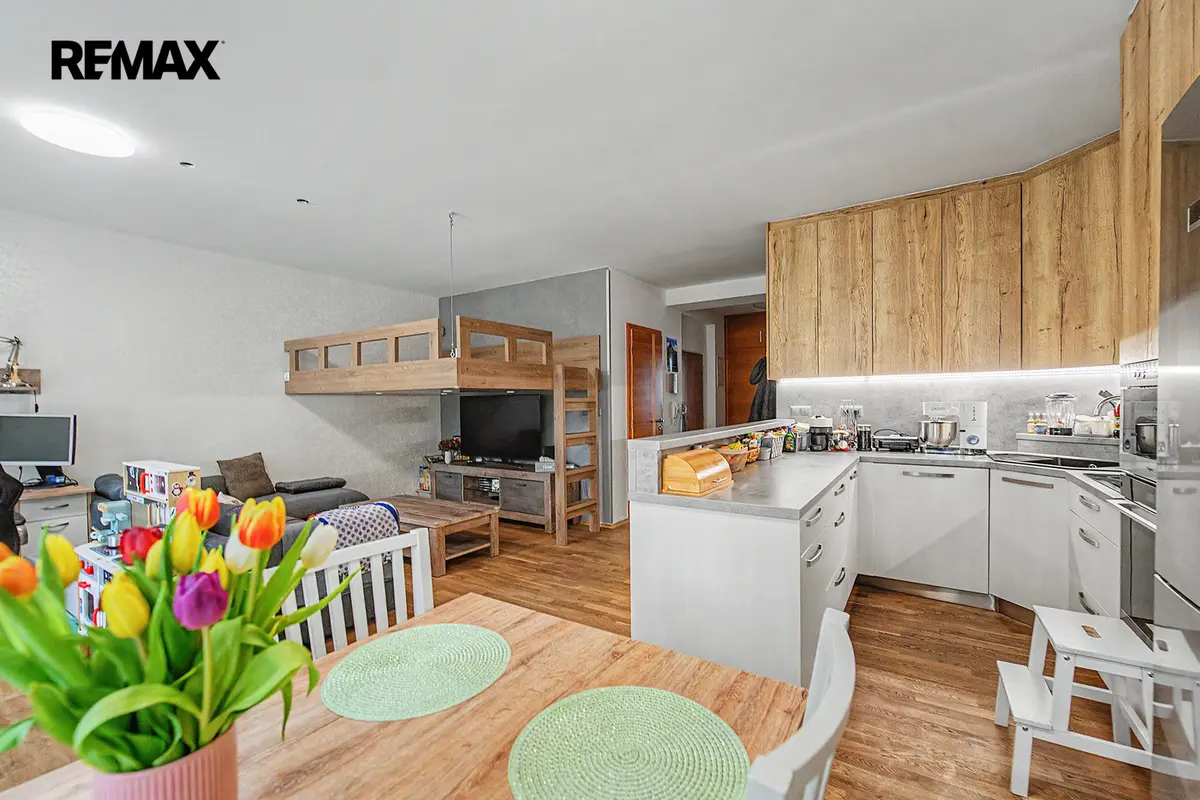 Prodej bytu 2+kk 72 m², Jednosměrná · Štiřín · Kamenice