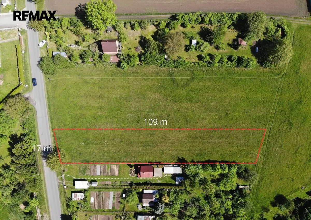 Prodej pozemku 1819 m², Holešov · okres Kroměříž