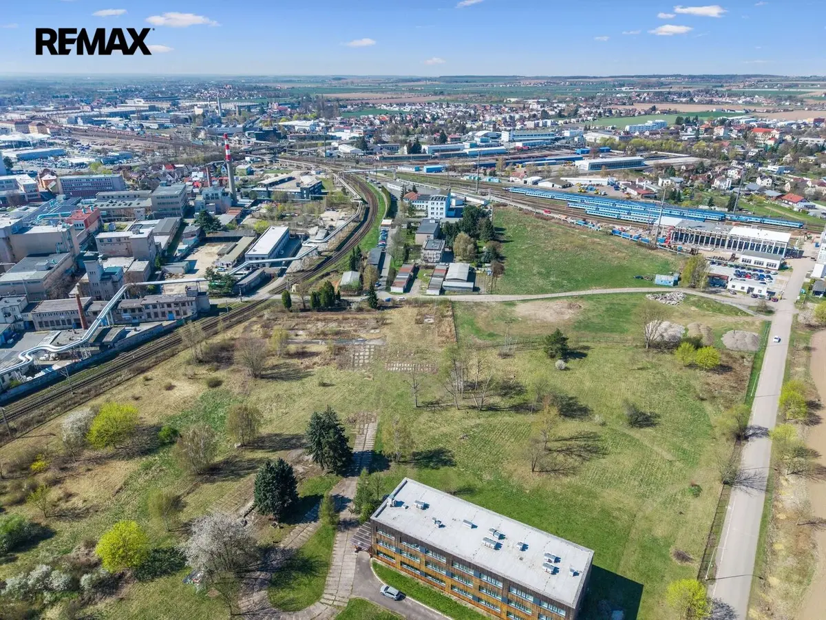 Prodej pozemku 7896 m², Plácky · Hradec Králové