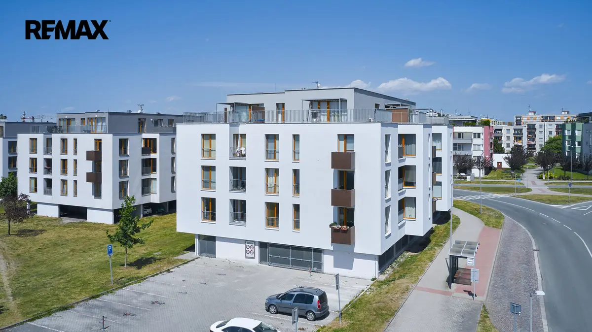 Prodej bytu 1+kk 34 m², Svatojánská · Moravské Předměstí - jih · Hradec Králové