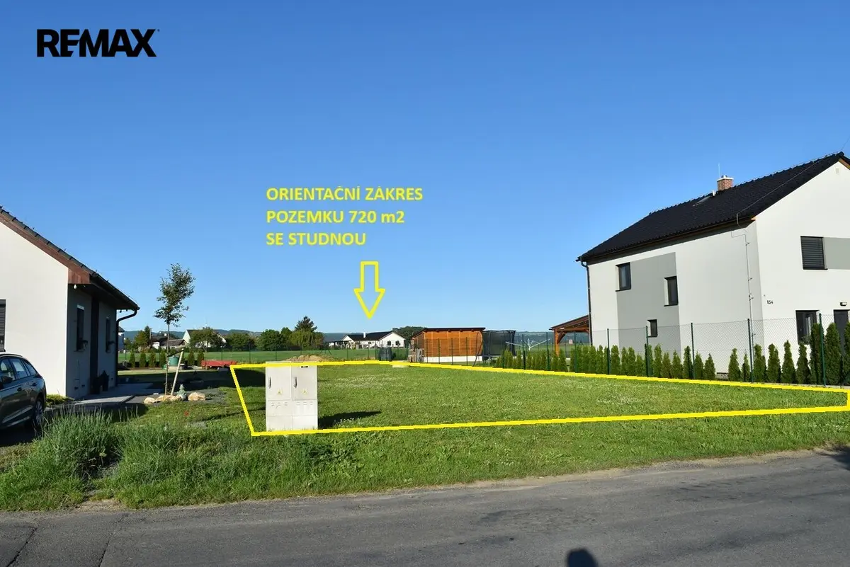 Prodej pozemku 720 m², Žerotín · okres Olomouc